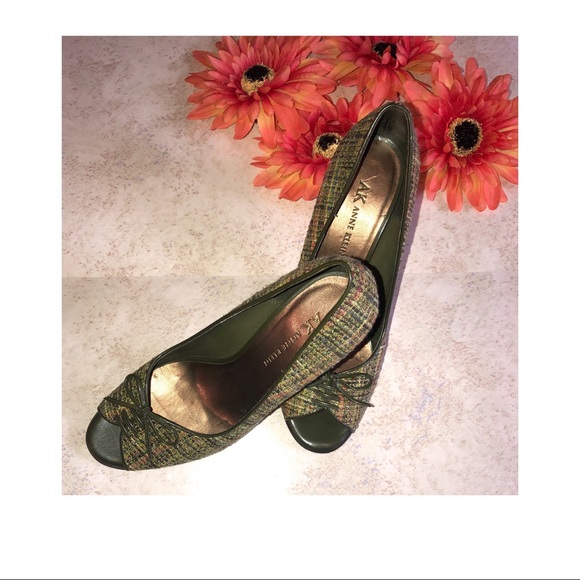 Anne Klein Shoes - AK Anne Klein Akande Heels sz 6